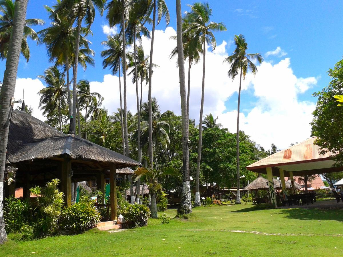 Punta Del Sol Araceli Beach Resort Samal Exterior photo