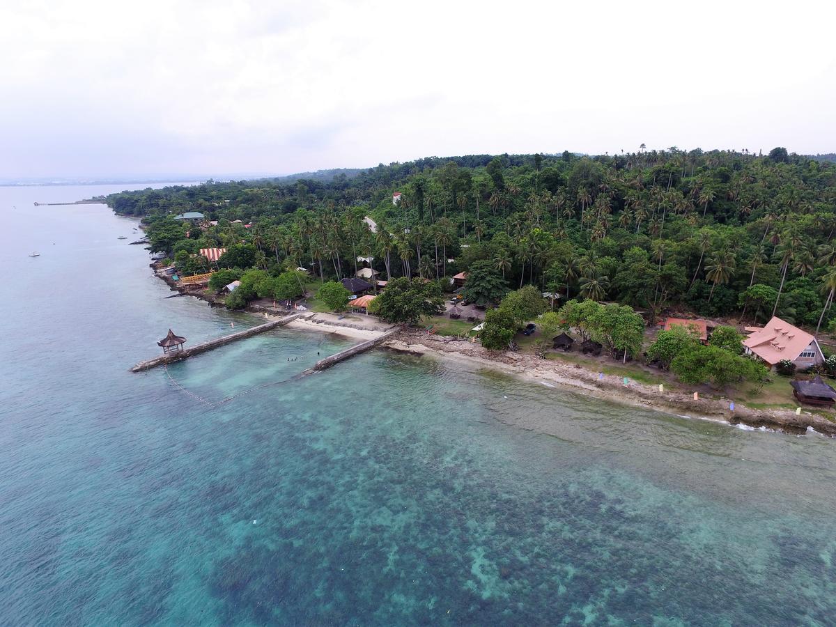 Punta Del Sol Araceli Beach Resort Samal Exterior photo